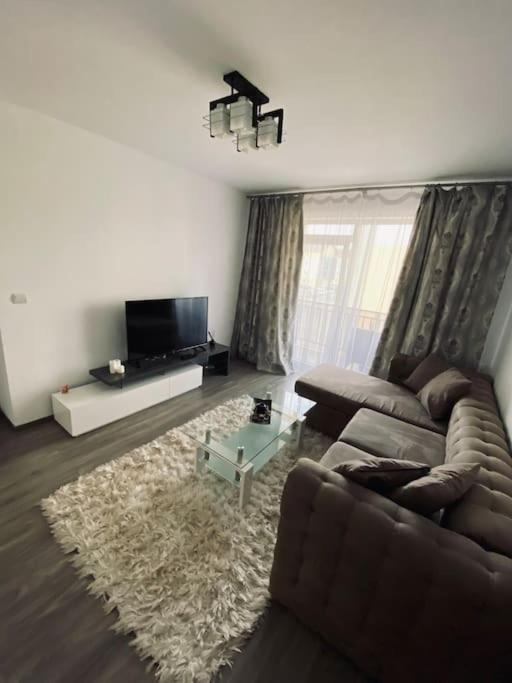 Apartament 2 Camere Modern Si Confortabil Giroc Екстер'єр фото
